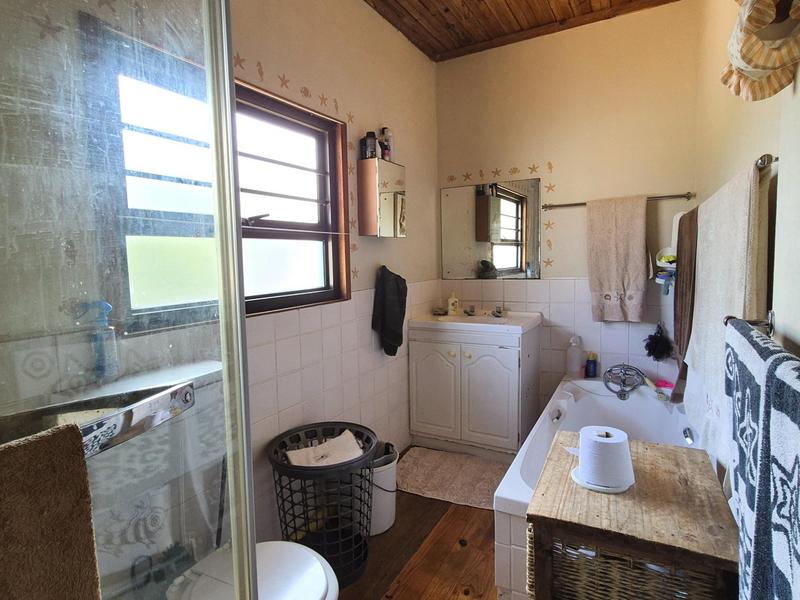 4 Bedroom Property for Sale in Franskraal Western Cape